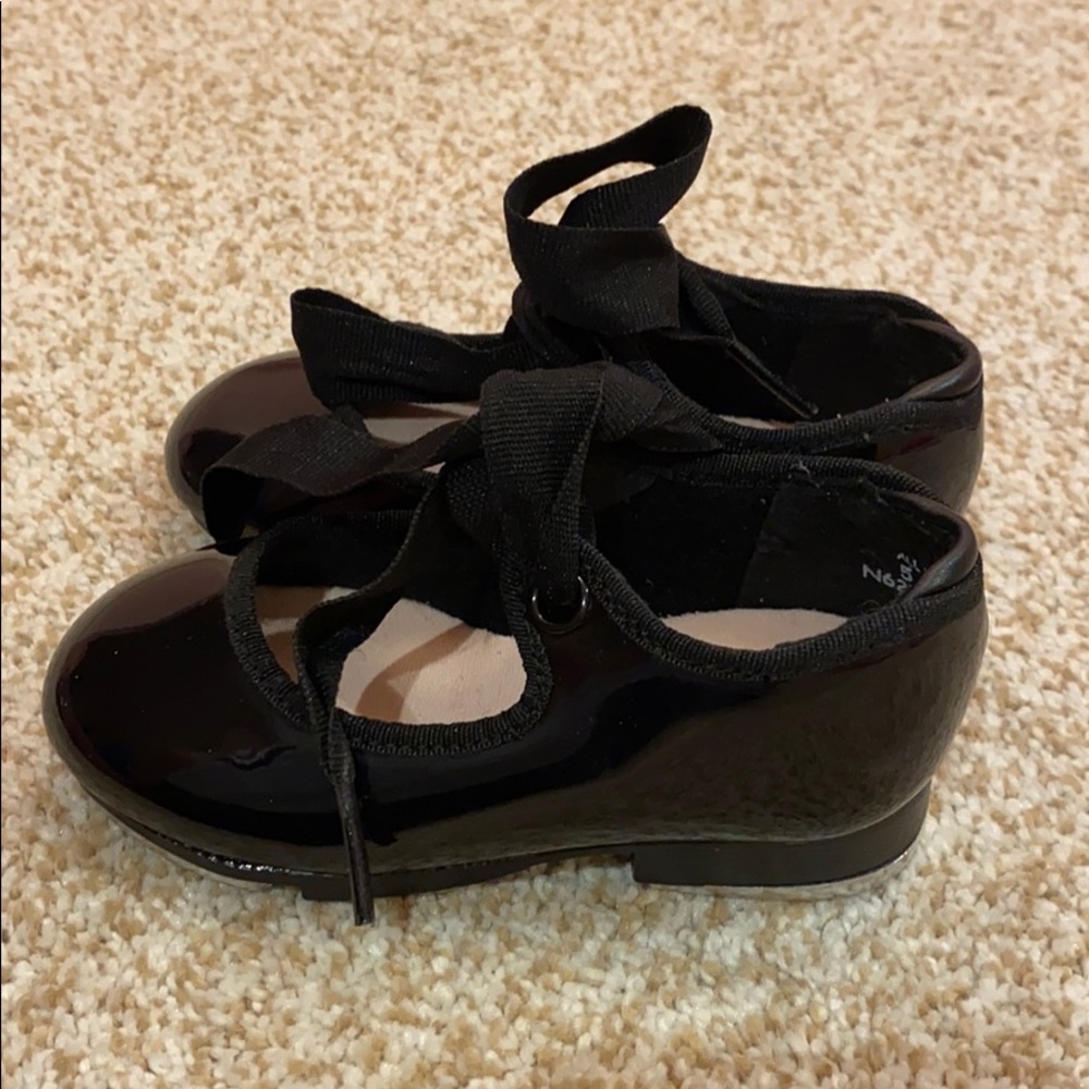 Capezio Tap shoes size 5